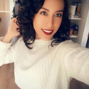 Brandi Query
